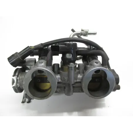Rampe d'injection SUZUKI AN 650 2003-2012 BURGMAN