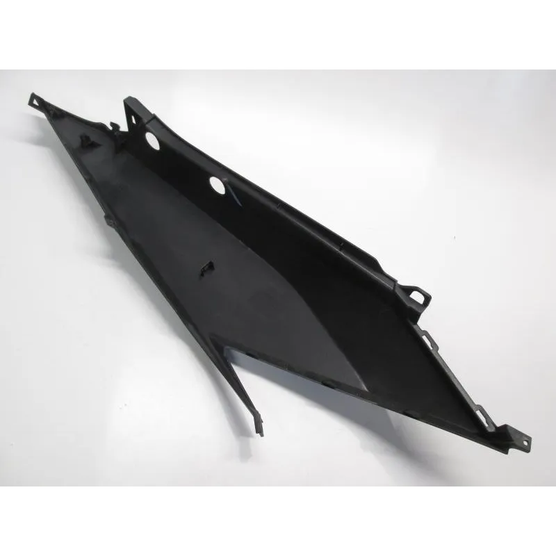 Cache carenage coque arriere gauche HONDA NSS 125 2017-2018 FORZA