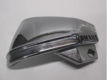 Cache lateral gauche YAMAHA XVS 650 A 1998-2001 DRAGSTAR CLASSIC