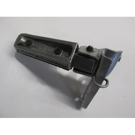 Repose pieds arriere gauche YAMAHA XP 500 2005-2007 TMAX ABS