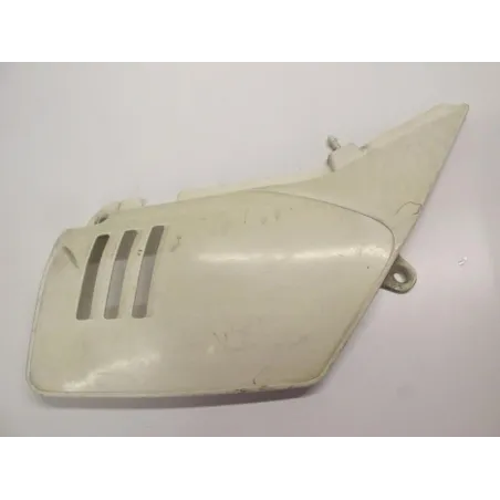 Cache lateral droit SUZUKI DR 125 1989-1993