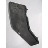 Cache carenage sous selle gauche SUZUKI DR 600 1985-1988 Cache carenage sous selle gauche SUZUKI DR 600 1985-1988
