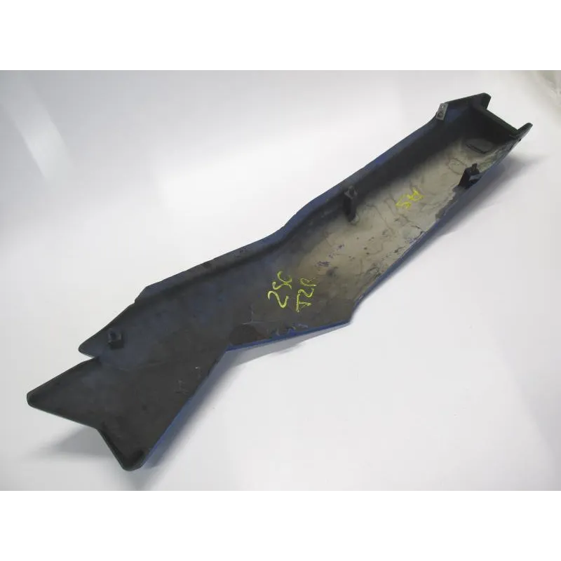 Cache carenage coque arriere droit YAMAHA TZR 250 1986-1989 2MA