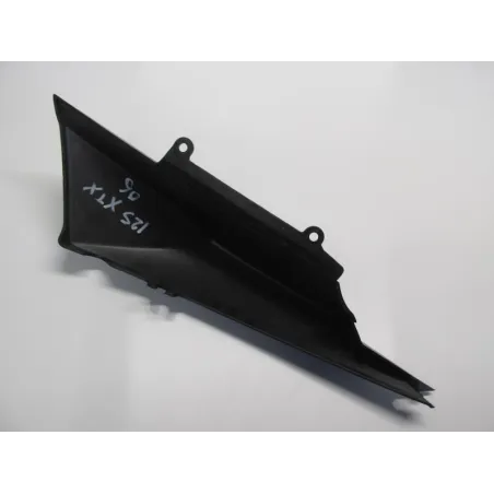 Cache carenage coque arriere droit YAMAHA XT 125 X 2005-2010