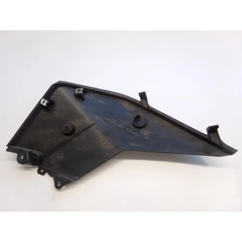 Cache reservoir gauche KTM DUKE 125 2011-2016