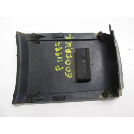 Cache jonction coque arriere YAMAHA FZS 600 1998-2003 FAZER