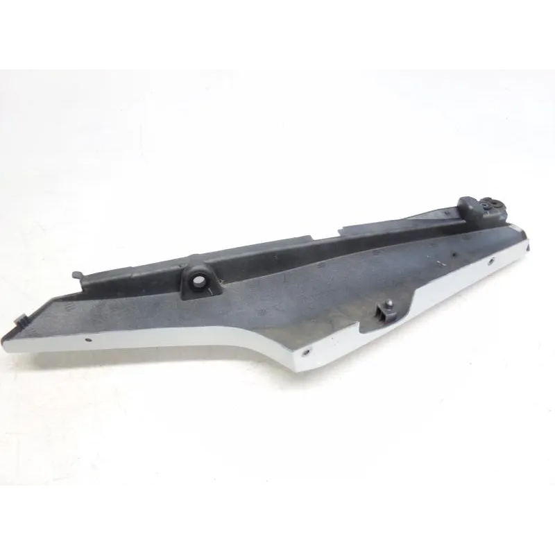 Cache carenage coque arriere gauche SUZUKI DL 650 2004-2006 VSTROM