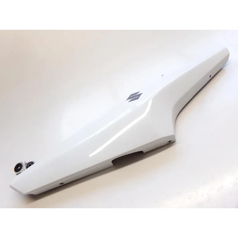 Cache carenage coque arriere gauche SUZUKI DL 650 2004-2006 VSTROM