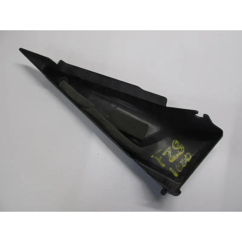 Cache lateral gauche YAMAHA FZS 1000 2001-2003 FAZER