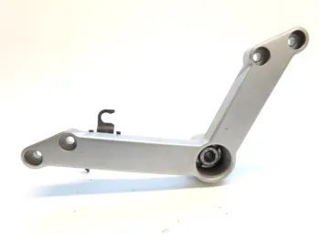 Support moteur gauche SUZUKI DL 650 2004-2006 VSTROM