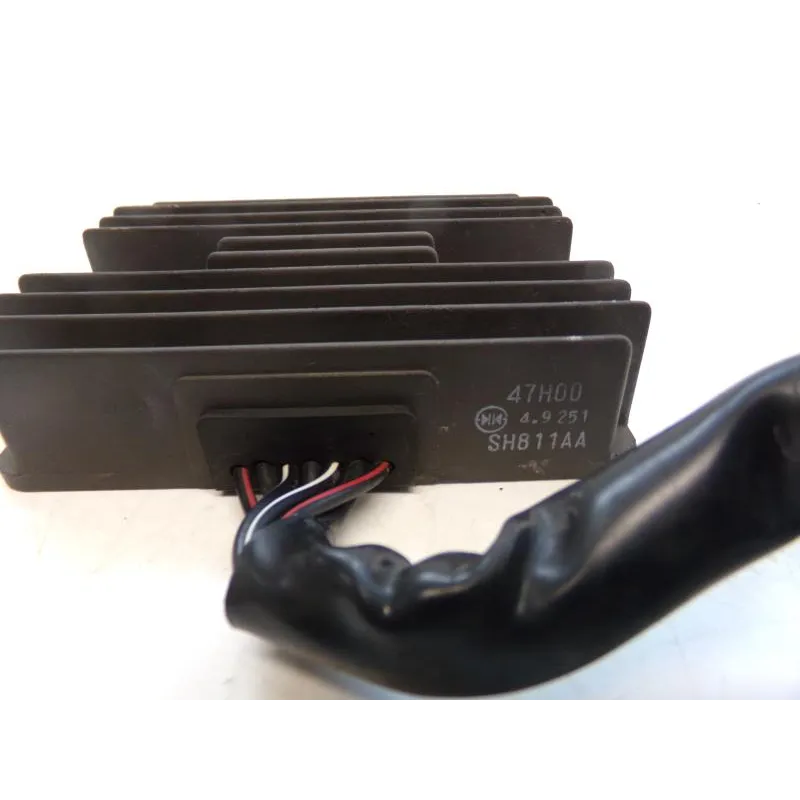 Regulateur charge batterie SUZUKI SFV 650 2009-2016 GLADIUS