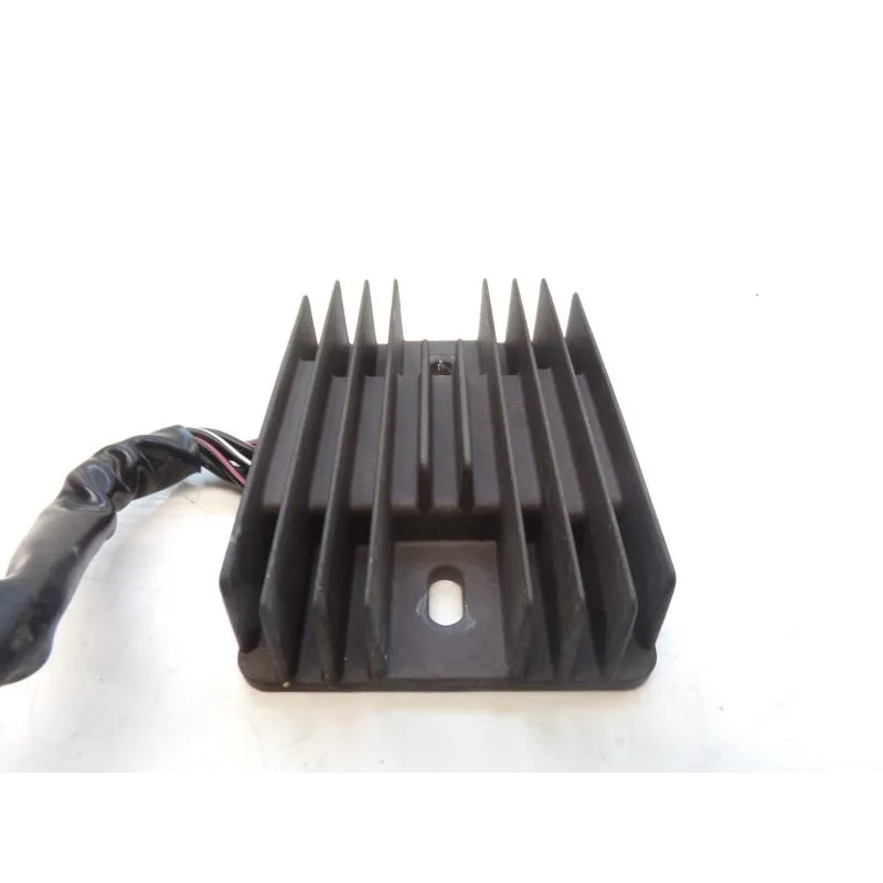 Regulateur charge batterie SUZUKI SFV 650 2009-2016 GLADIUS