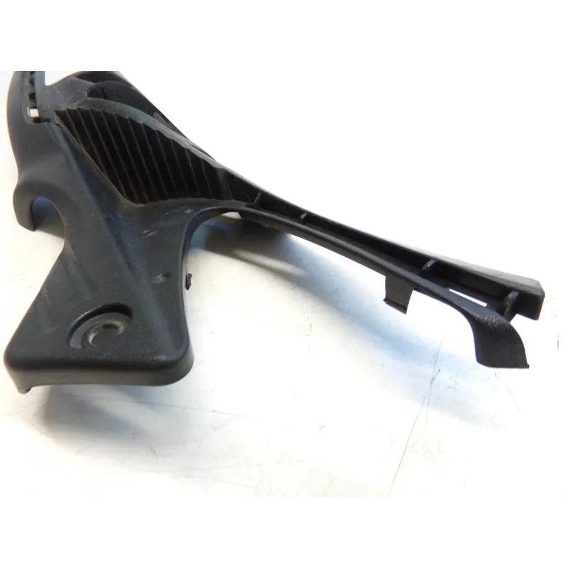 Cache carenage sous selle droit SUZUKI SFV 650 2009-2016 GLADIUS