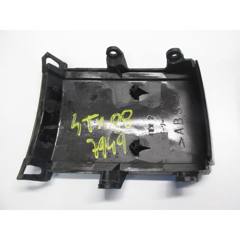 Cache jonction coque arriere YAMAHA TDM 850 1996-1999