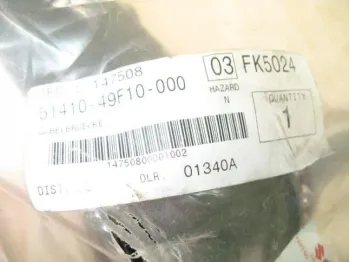 Te de fourche inferieur SUZUKI UH 125 2002-2006 BURGMAN