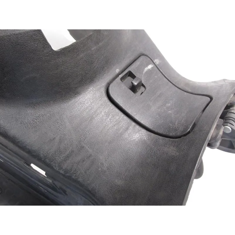 Plancher marche pied YAMAHA YPR 125 2006-2009 XMAX