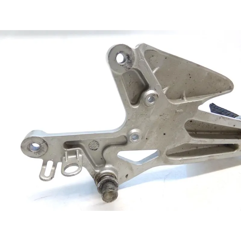 Platine avant droite HONDA CBF 600 2004-2007 S