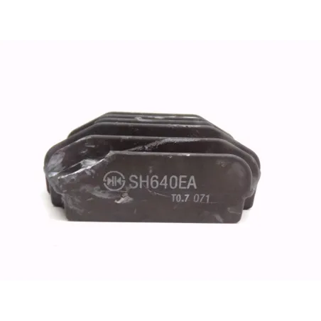 Regulateur charge batterie YAMAHA YPR 125 2010-2013 XMAX ABS