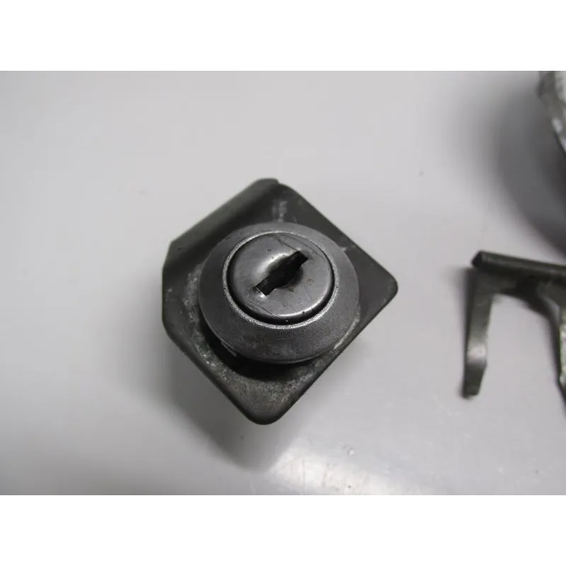 Jeu de serrure contacteur a cle SUZUKI SV 650 N 1999-2002