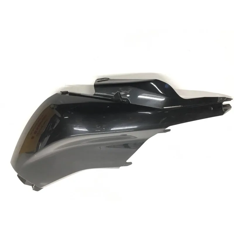 Cache reservoir droit BMW K 1600 GT 2011-2016 K48