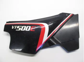 Cache lateral droit HONDA VT 500 E 1983-1985