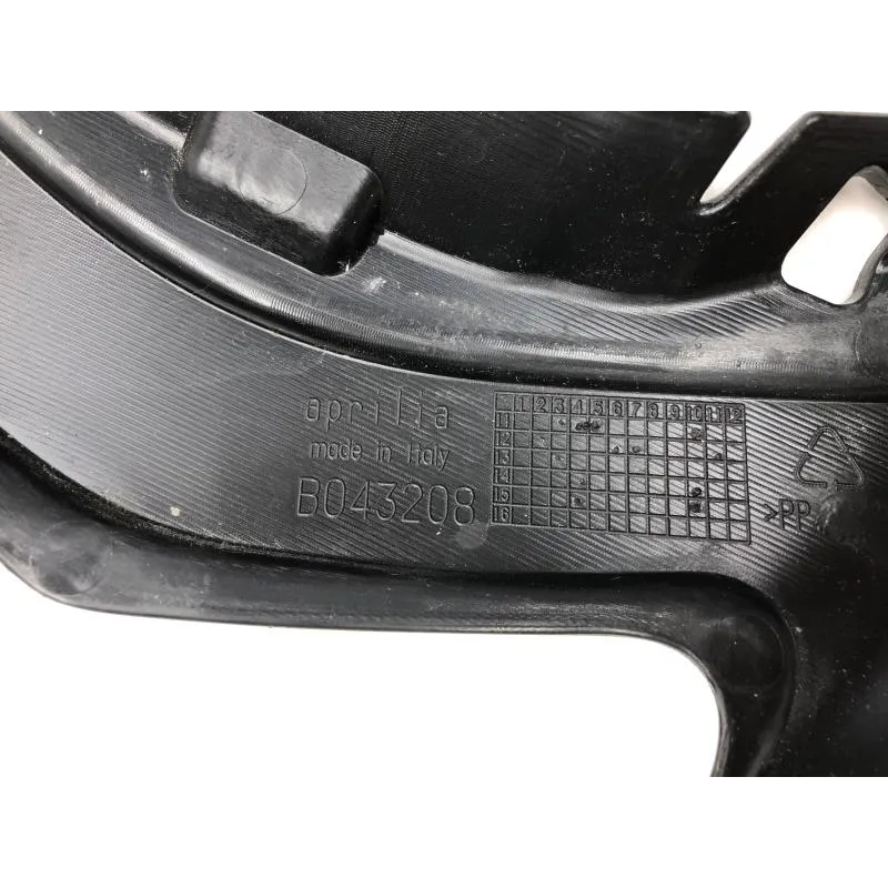 Cache sous bulle APRILIA RS4 50 2011-2019