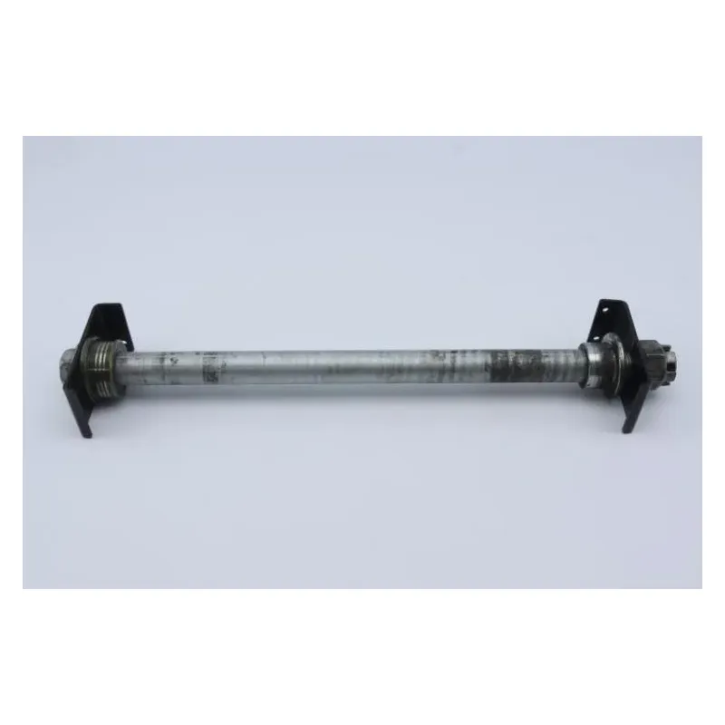 Axe de roue arriere KAWASAKI Z 750 2004 - 2006