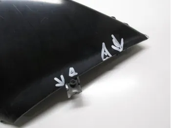 Cache carenage coque arriere droit YAMAHA XP 500 2001-2003 TMAX