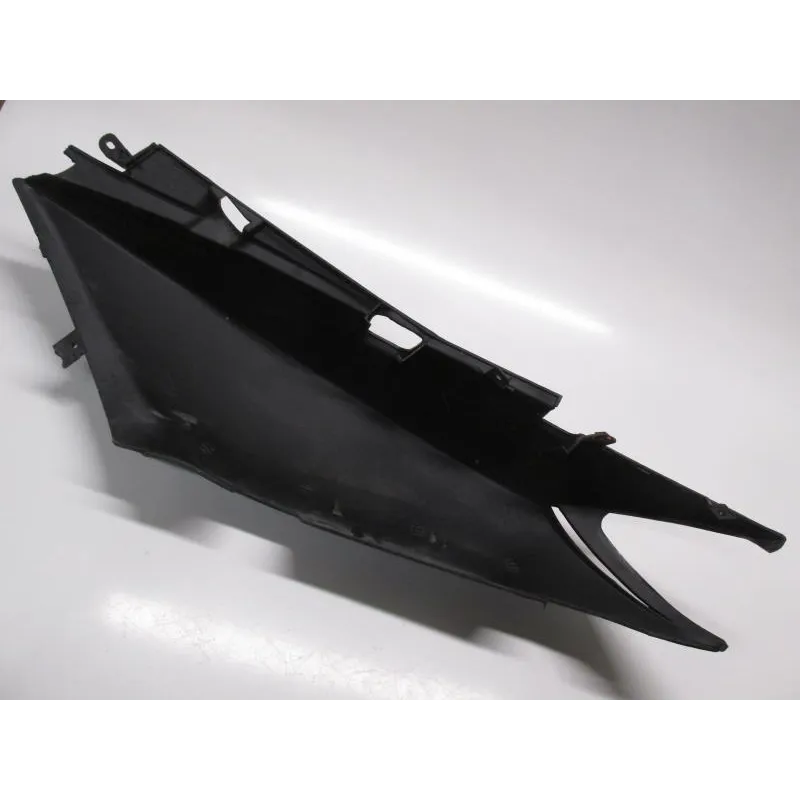Cache carenage coque arriere droit YAMAHA XP 500 2001-2003 TMAX