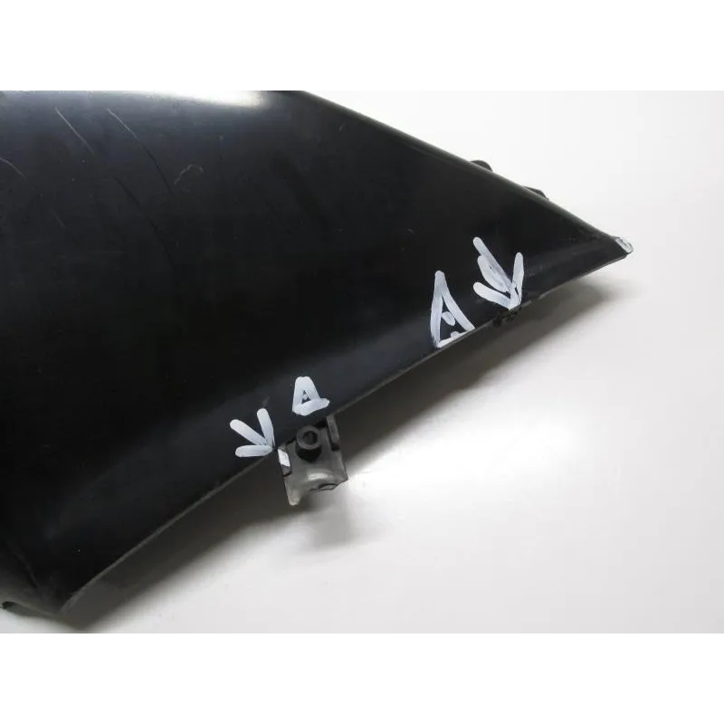 Cache carenage coque arriere droit YAMAHA XP 500 2001-2003 TMAX