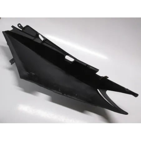 Cache carenage coque arriere droit YAMAHA XP 500 2001-2003 TMAX