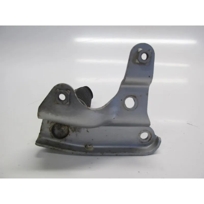 Platine et repose pieds arriere gauche YAMAHA XP 500 2001-2003 TMAX