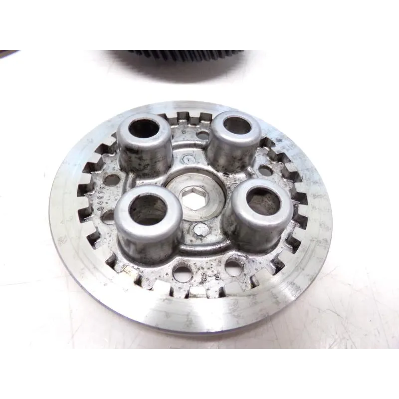 Embrayage YAMAHA YBR 125 2005-2006