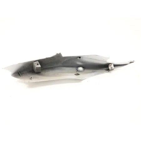Cache carenage coque arriere gauche SUZUKI GSXR 750 2006-2007