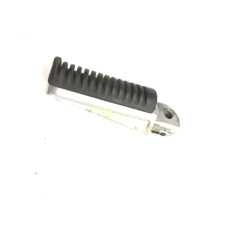 Repose pieds arriere droit YAMAHA XP 500 2001-2007 TMAX
