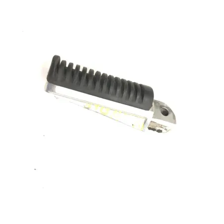 Repose pieds arriere droit YAMAHA XP 500 2001-2007 TMAX