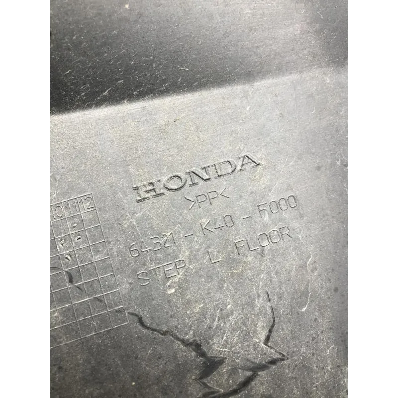 Plancher marche pied gauche HONDA NSS 125 2015-2017 FORZA