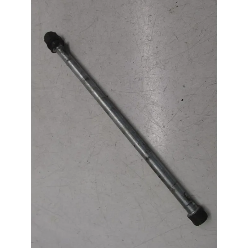 Axe de roue arriere SUZUKI RV 50 1973-1983 VANVAN