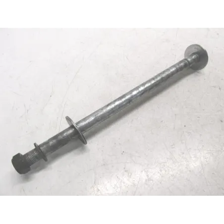 Axe de roue arriere YAMAHA TDR 125 1997-2003