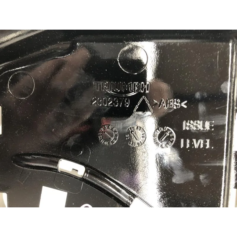 Garde boue arriere TRIUMPH THRUXTON 1200 2016-2019