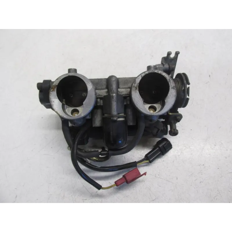 Rampe d'injection SUZUKI AN 650 2003-2012 BURGMAN