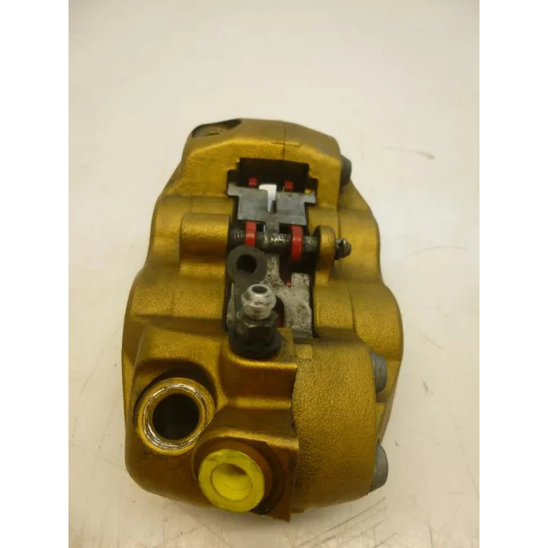 Etrier de frein avant droit TRIUMPH DAYTONA 675 2006-2008