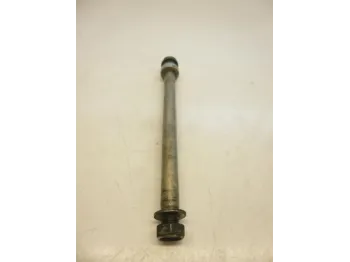 Axe de roue arriere TRIUMPH DAYTONA 675 2006-2008