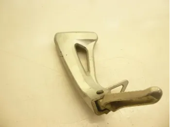 Platine et repose pieds arriere gauche SUZUKI SV 650 N 1999-2002