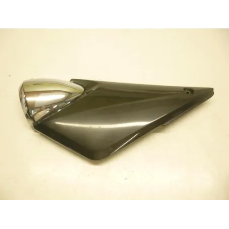 Cache carenage sous selle gauche SUZUKI GSF 600 2000-2004 BANDIT S