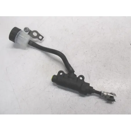 Maitre cylindre frein arriere TRIUMPH SPEED TRIPLE 1050 2011-2015