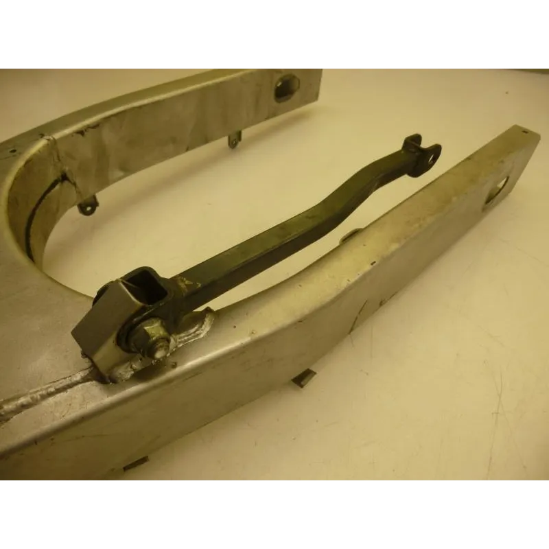 Bras oscillant SUZUKI GSF 600 2000-2004 BANDIT S