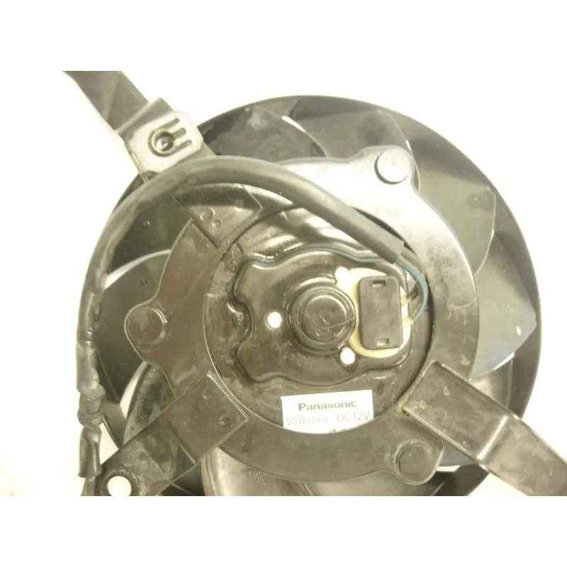 Ventilateur TRIUMPH SPEED TRIPLE 1050 2011-2015