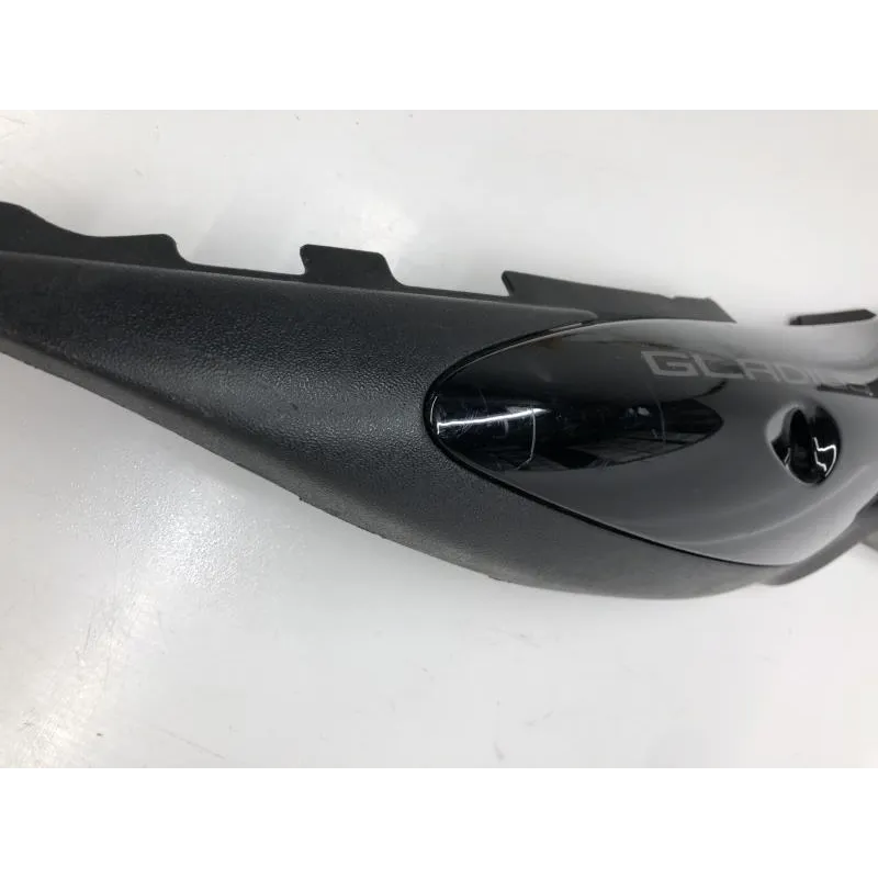 Cache carenage coque arriere droit SUZUKI SFV 650 2009-2016 GLADIUS