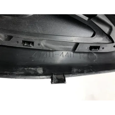 Cache carenage coque arriere droit SUZUKI SFV 650 2009-2016 GLADIUS